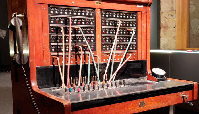 Gran revolución de la electrónica, Universidad de Salamanca